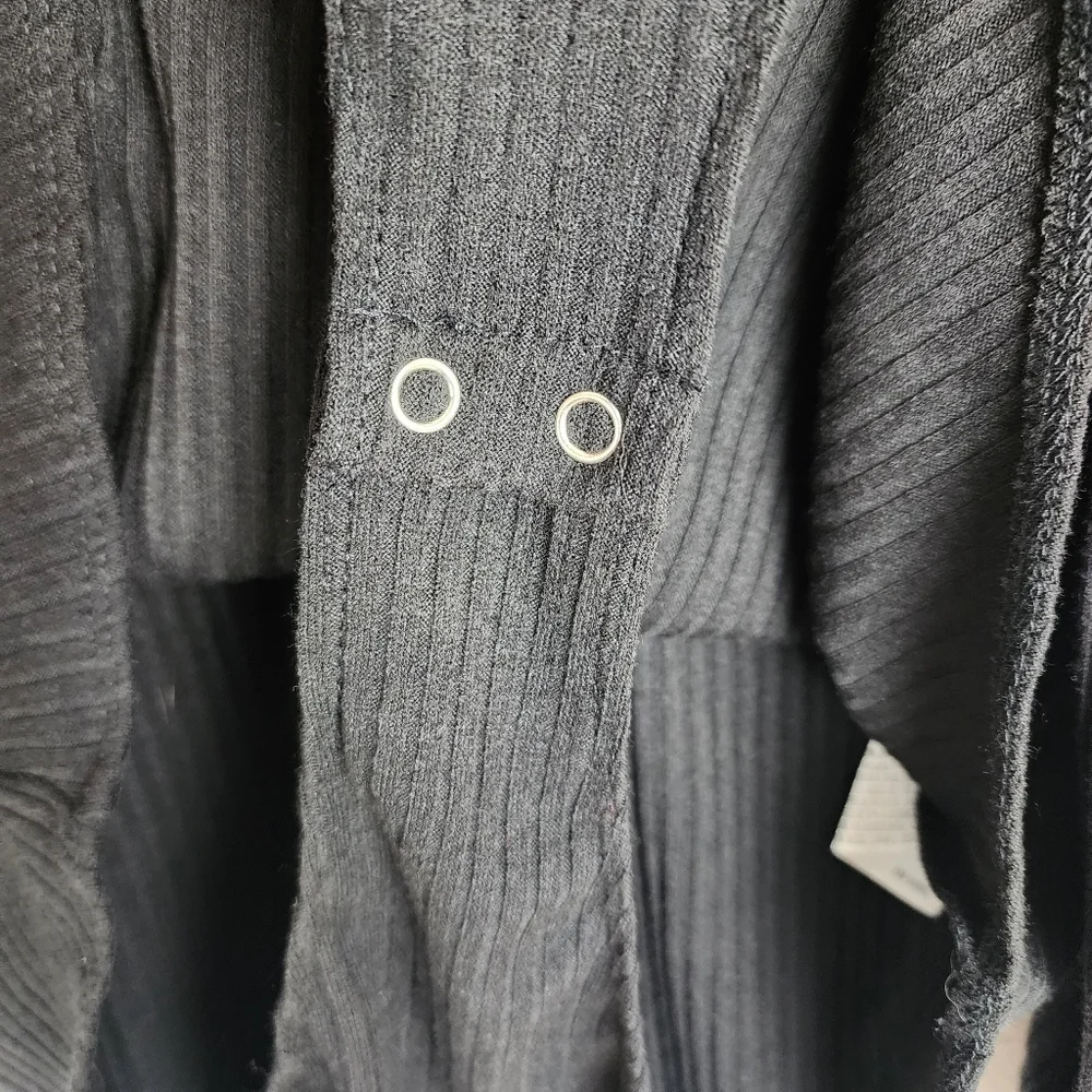 Forever 21 Plus Bodysuit Ribbed Black Knit Puff Long Sleeve NWT Size 2X - Picture 10 of 16